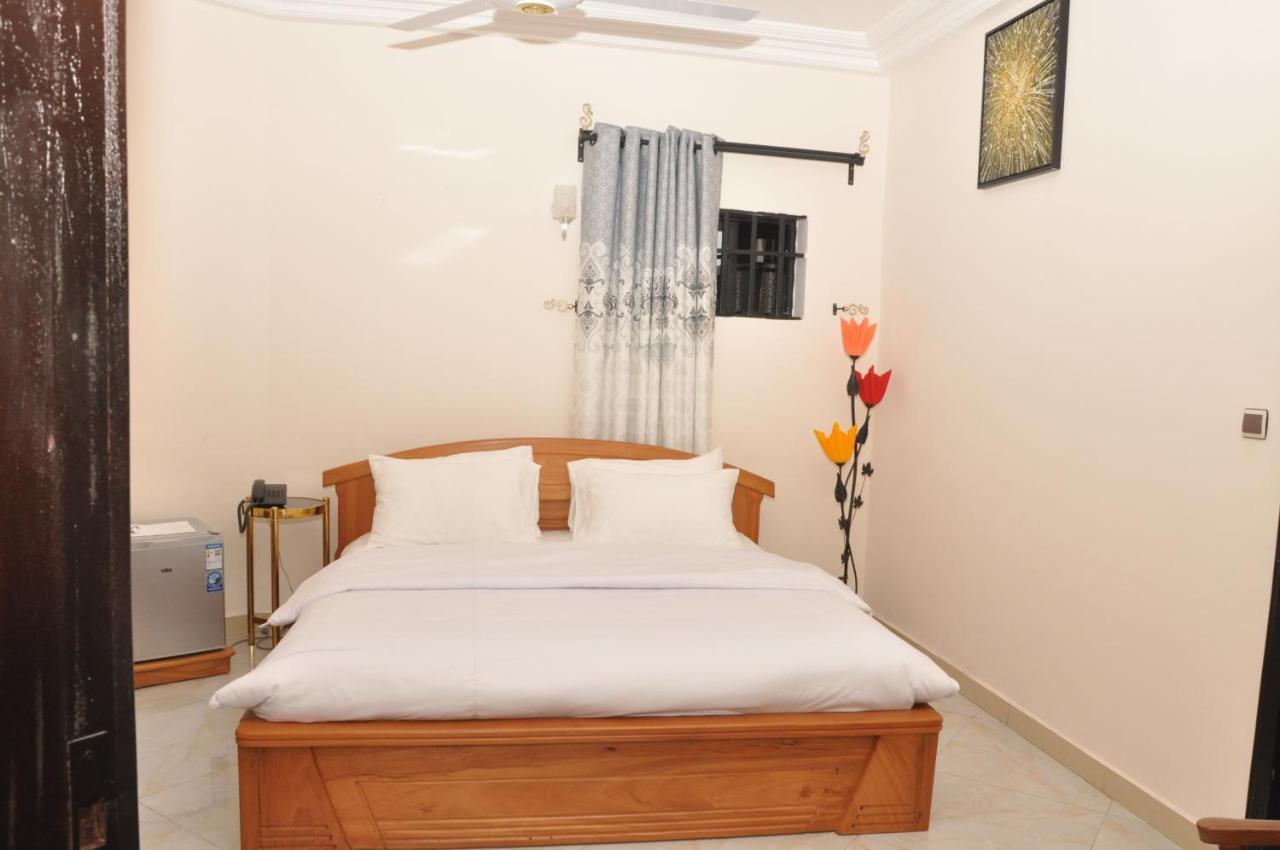 Diamond Hotel Cotonou Exterior photo