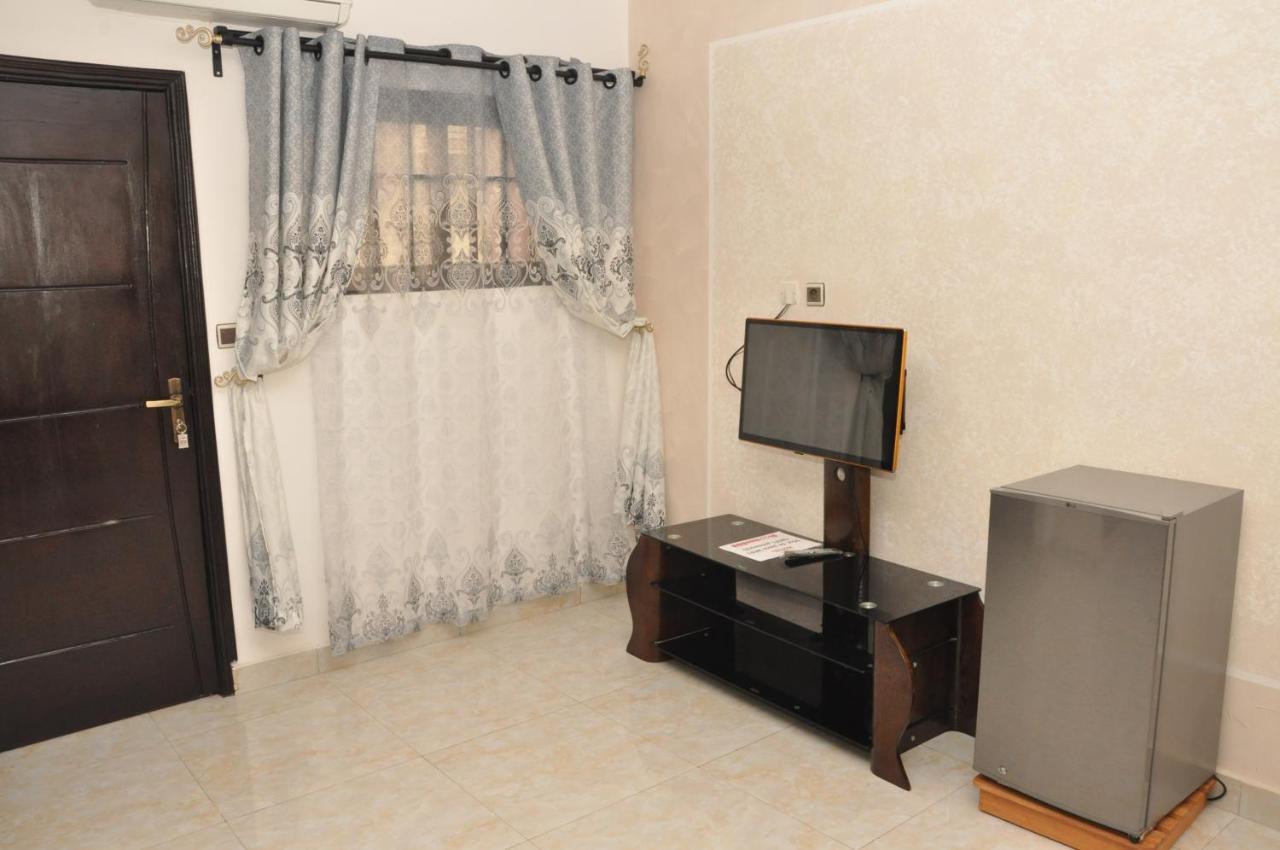 Diamond Hotel Cotonou Exterior photo
